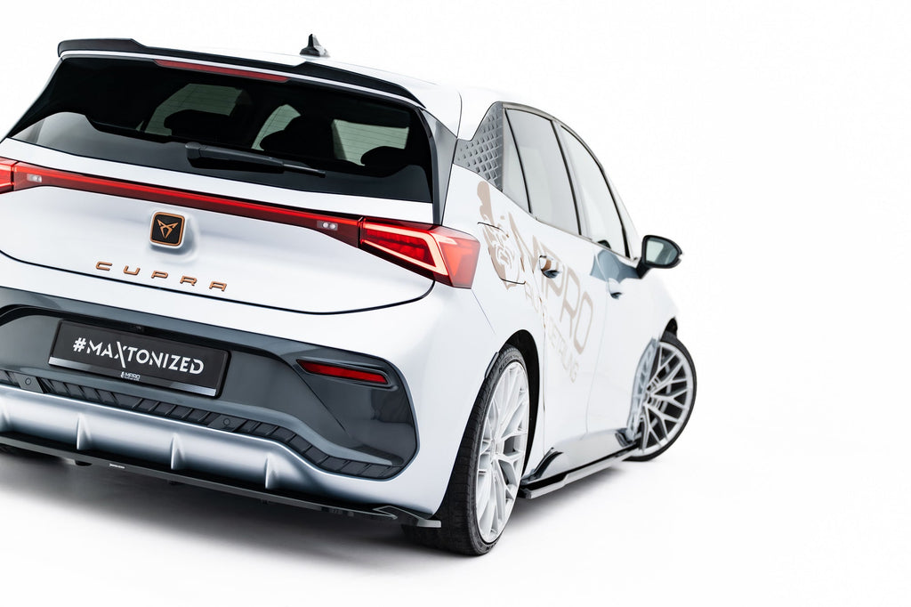 Rear splitter Cupra Born Mk1 (with vertical strakes)