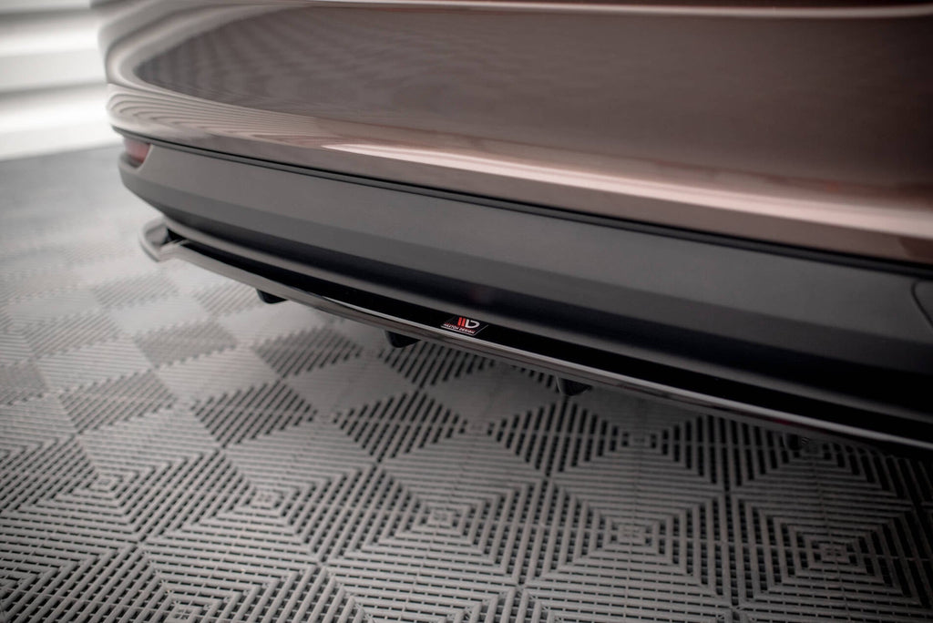 Splitter trasero Fiat Tipo S Sedan Mk1 (con barras verticales)