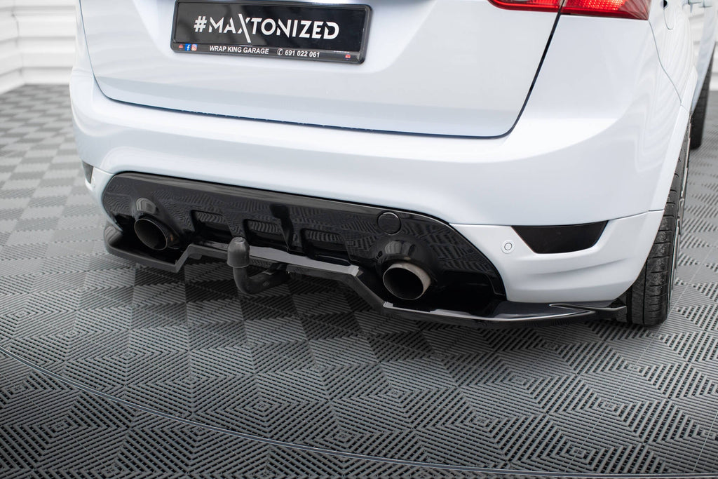 Splitter trasero Ford Kuga ST Mk1 (con barras verticales)