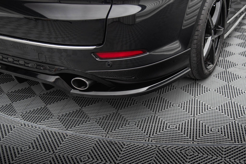 Splitter trasero Ford Mondeo ST-Line Estate Mk4 Facelift (con barras verticales)