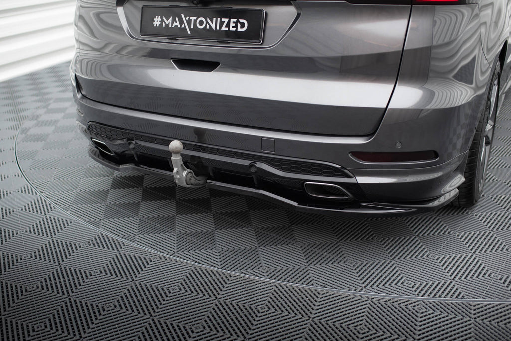Splitter trasero Ford S-MAX ST-Line Mk2 Facelift (con barras verticales)