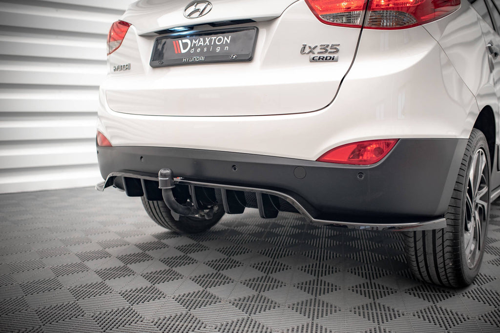 Splitter trasero Hyundai Ix35 Mk1 (con barras verticales)