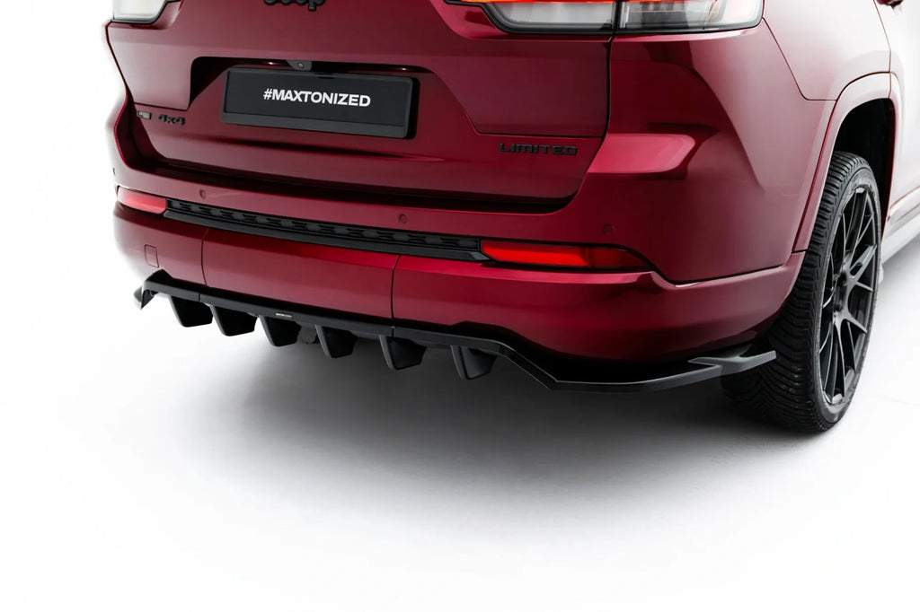 Splitter trasero Jeep Grand Cherokee L Mk5 (con barras verticales)