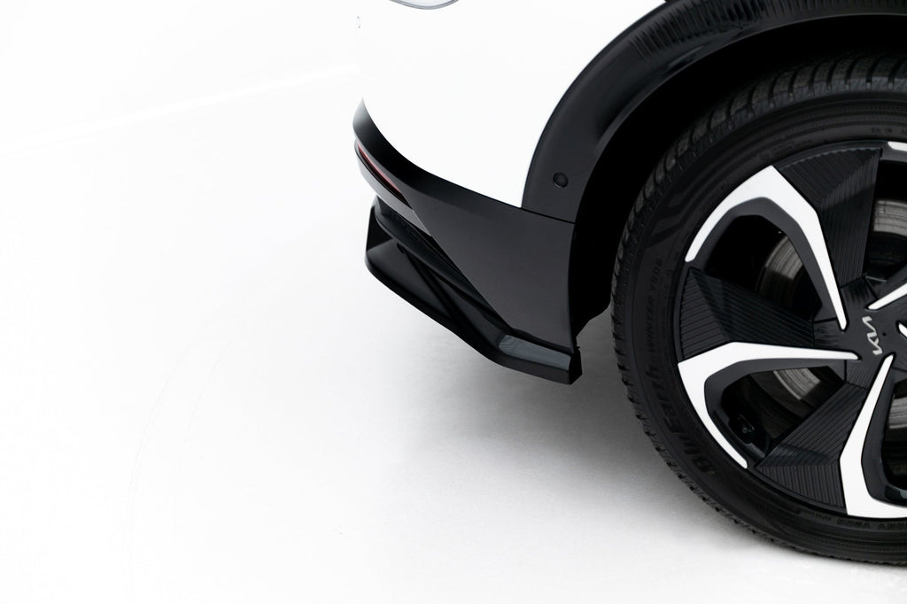 Splitter trasero Kia EV6 Mk1 (con barras verticales)