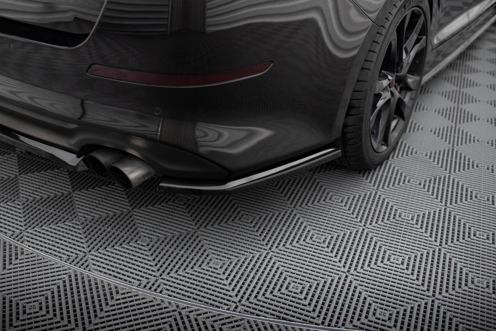 Splitter trasero Kia Optima Mk3 (con barras verticales)