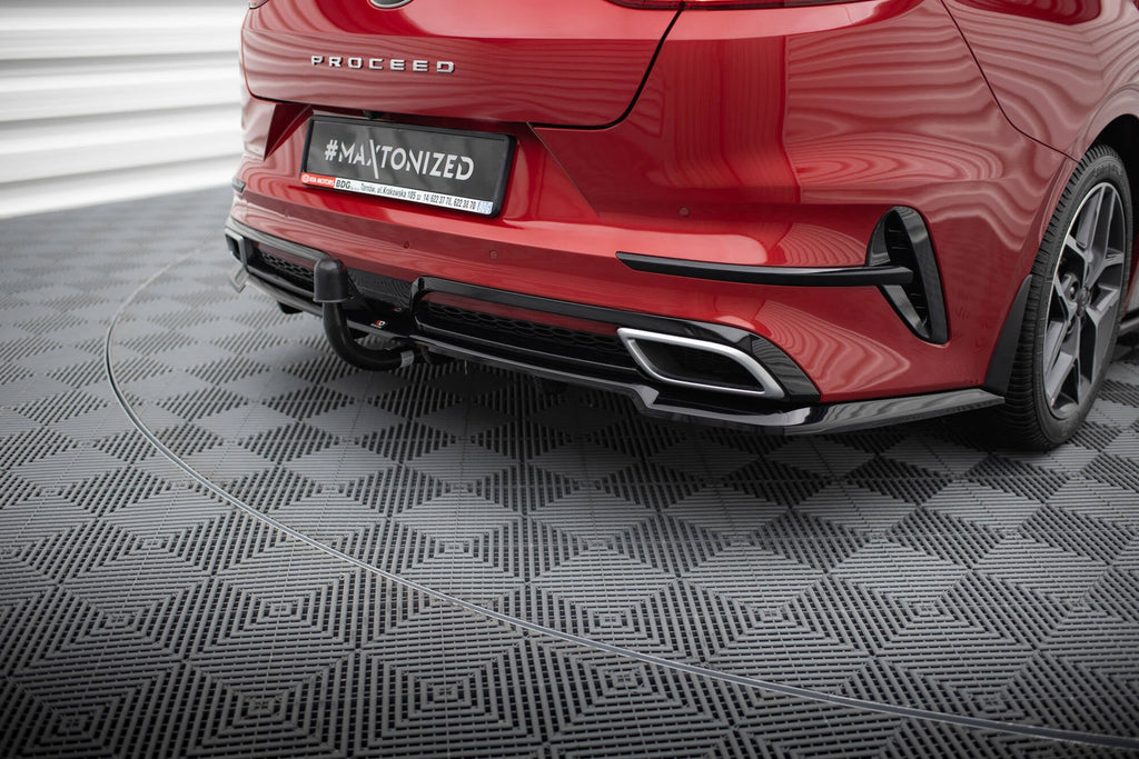 Splitter trasero Kia Proceed GT-Line Mk1 (con barras verticales)