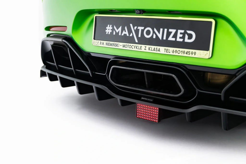 Splitter trasero + LED Mercedes-AMG GT R C190 Facelift (con barras verticales)