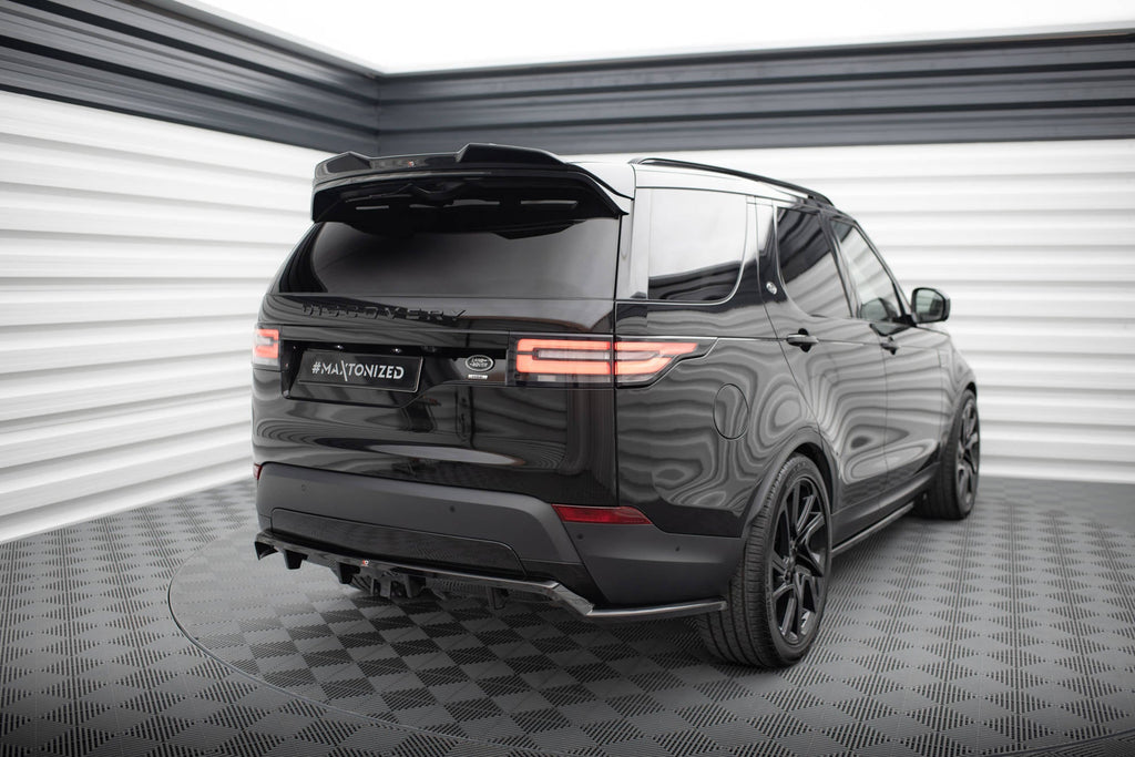 Splitter trasero Land Rover Discovery HSE Mk5 (con barras verticales)