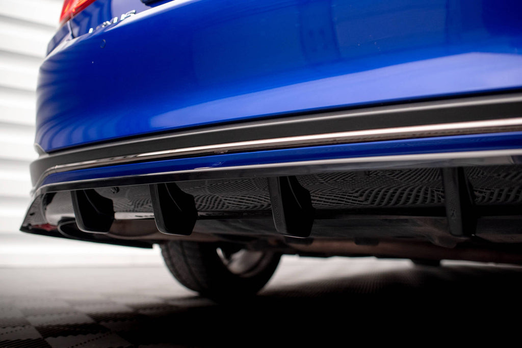 Splitter trasero Lexus ES F Sport Mk7 (con barras verticales)