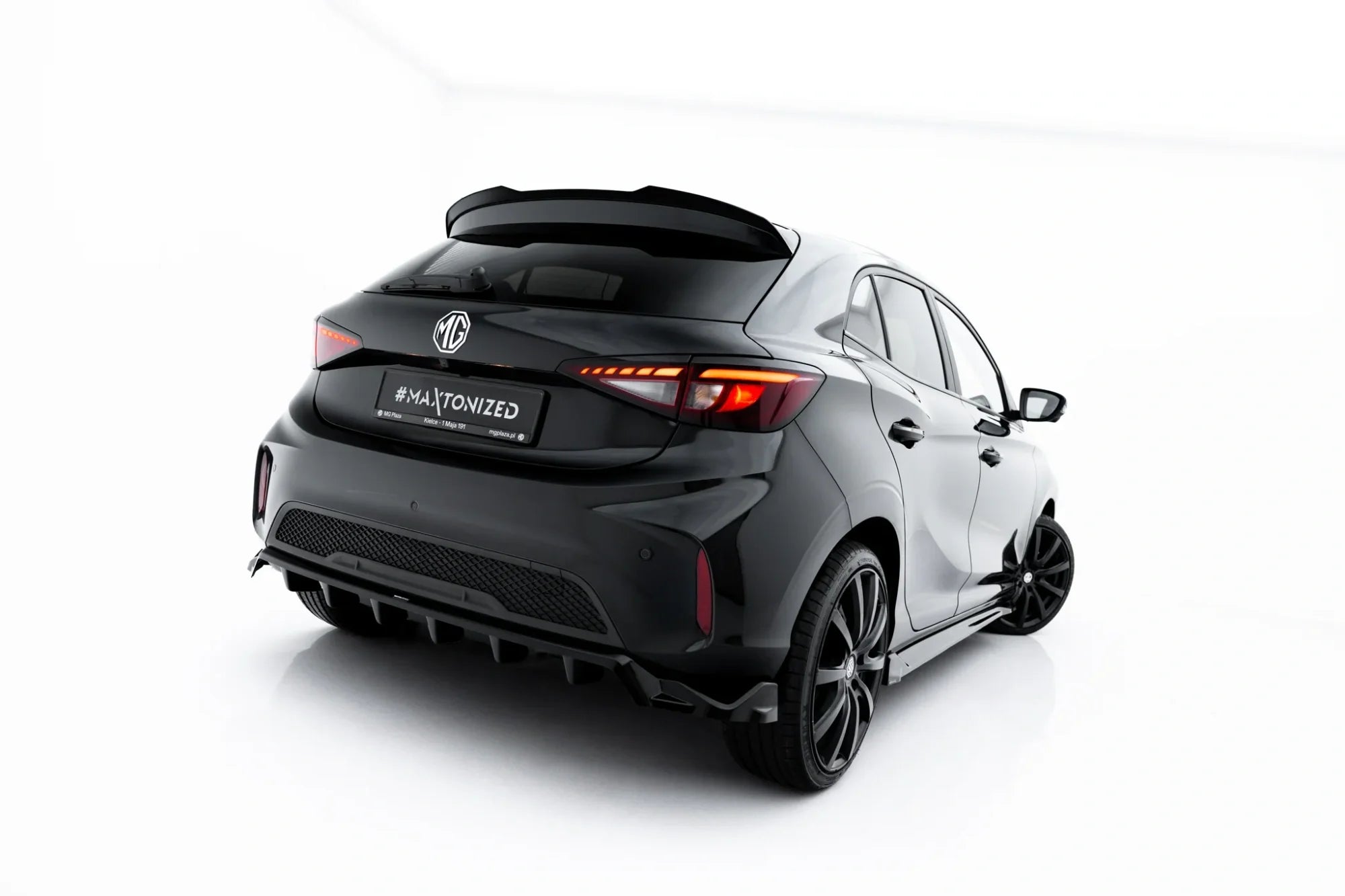 Splitter trasero MG 3 Mk1 (con barras verticales)