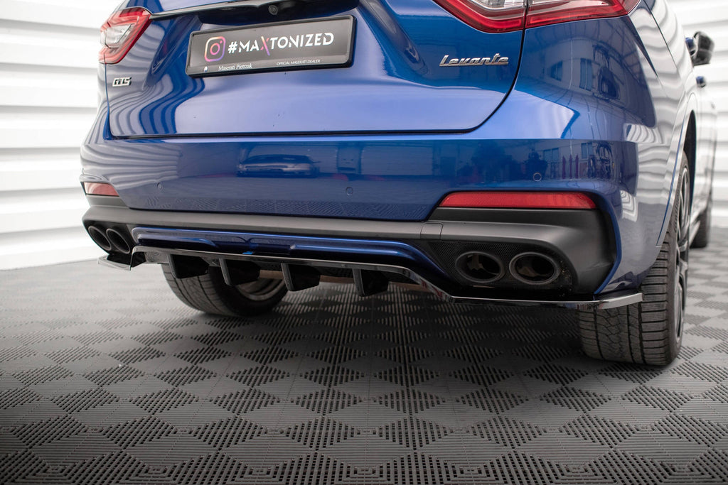 Splitter trasero Maserati Levante GTS Mk1 (con barras verticales)