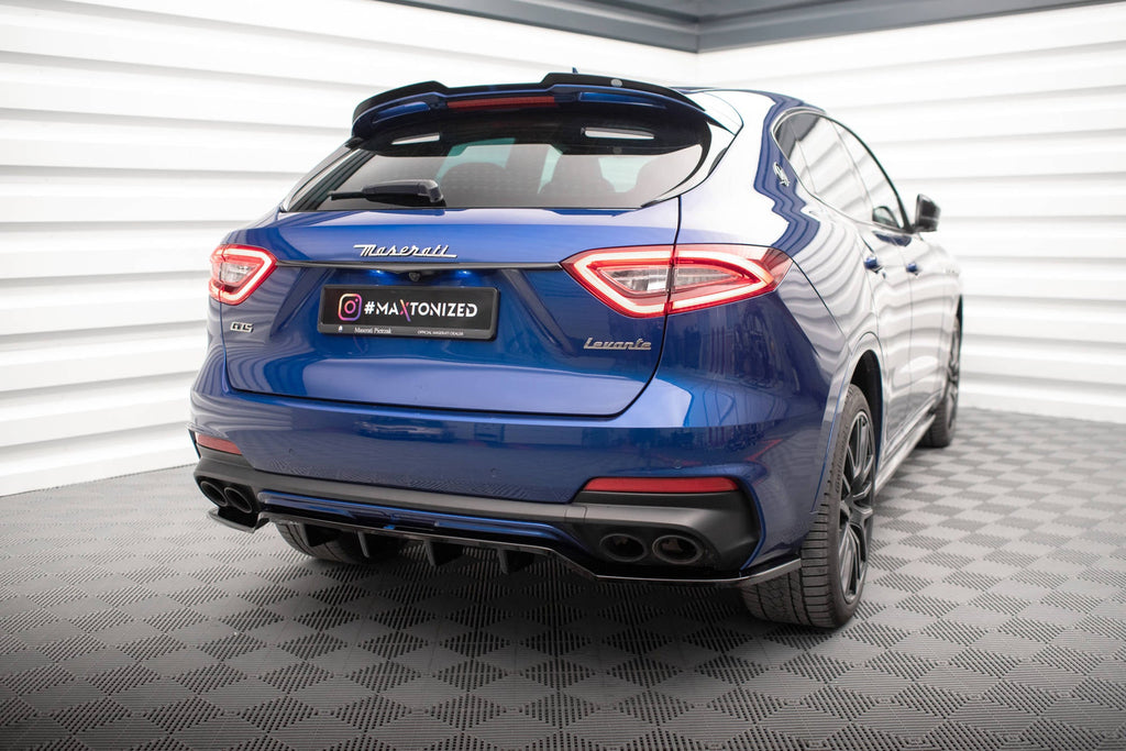 Splitter trasero Maserati Levante GTS Mk1 (con barras verticales)