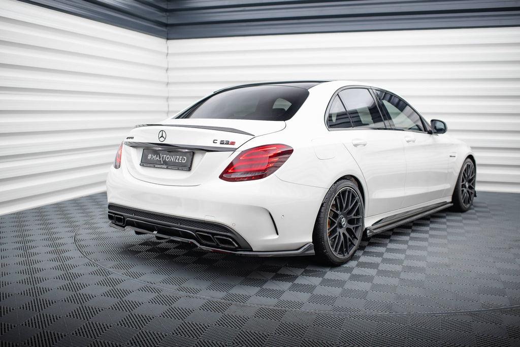 Splitter trasero Mercedes-AMG C63 Berlina / Estate W205 S205 (con barras verticales)