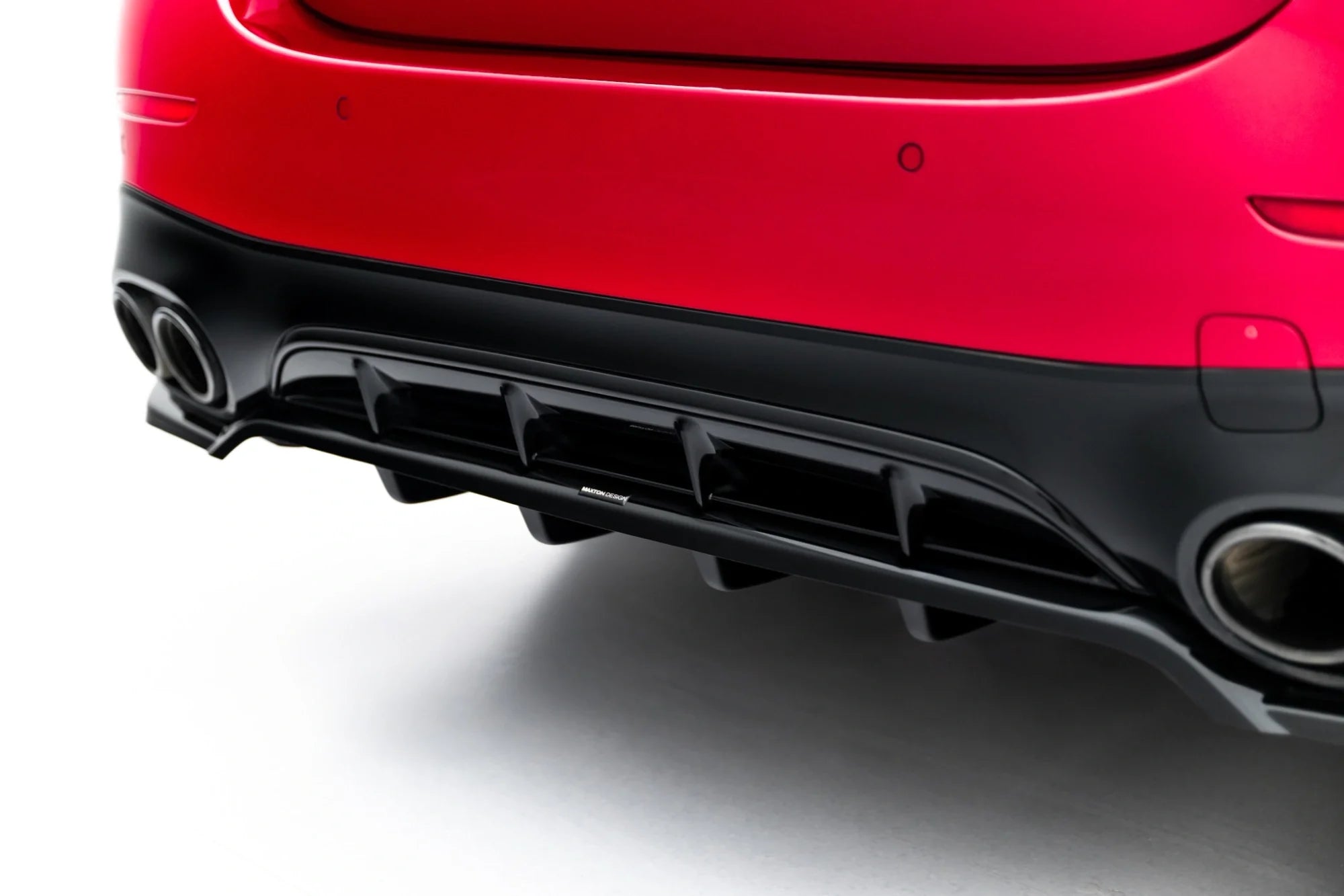 Splitter trasero Mercedes-AMG E53 Berlina / Estate W214 (con barras verticales)