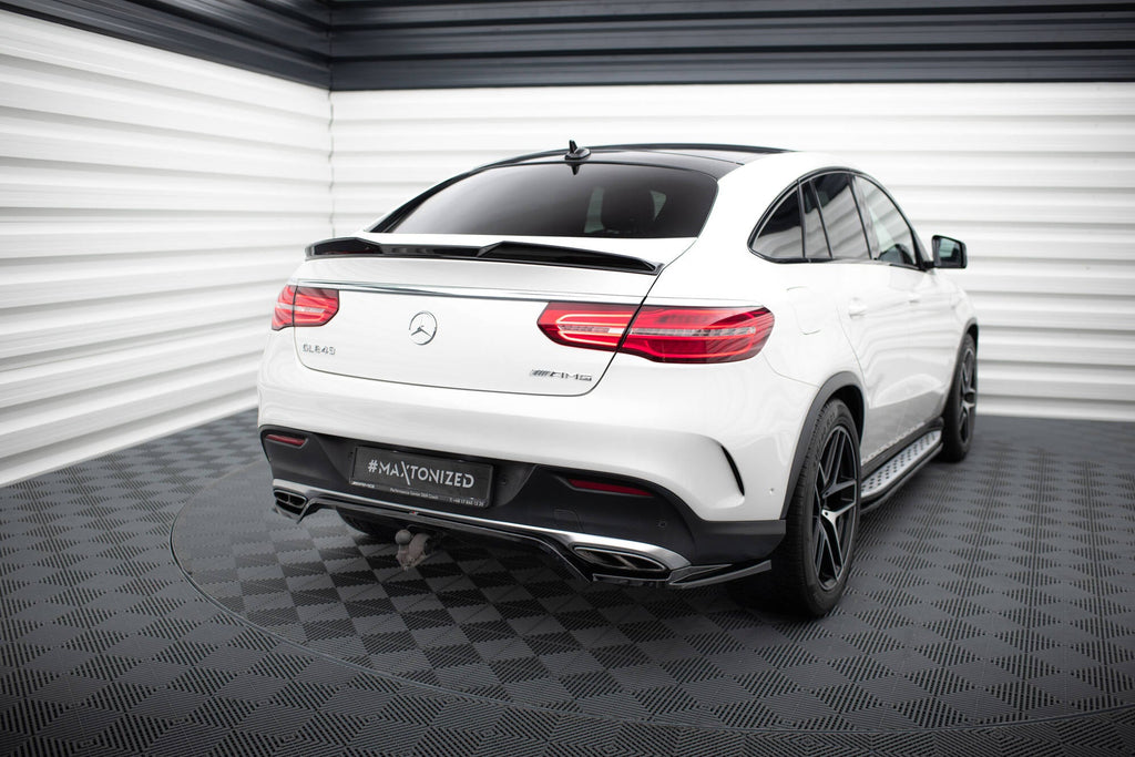 Splitter trasero Mercedes-AMG GLE 43 Coupé C292 (con barras verticales)