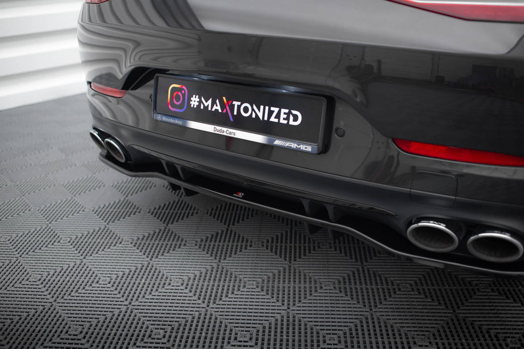 Splitter trasero Mercedes-AMG GT 53 4-Door Coupé X290 (con barras verticales)