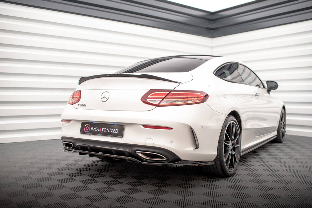 Splitter trasero Mercedes-Benz Clase C Coupé AMG-Line C205 Facelift (con barras verticales)