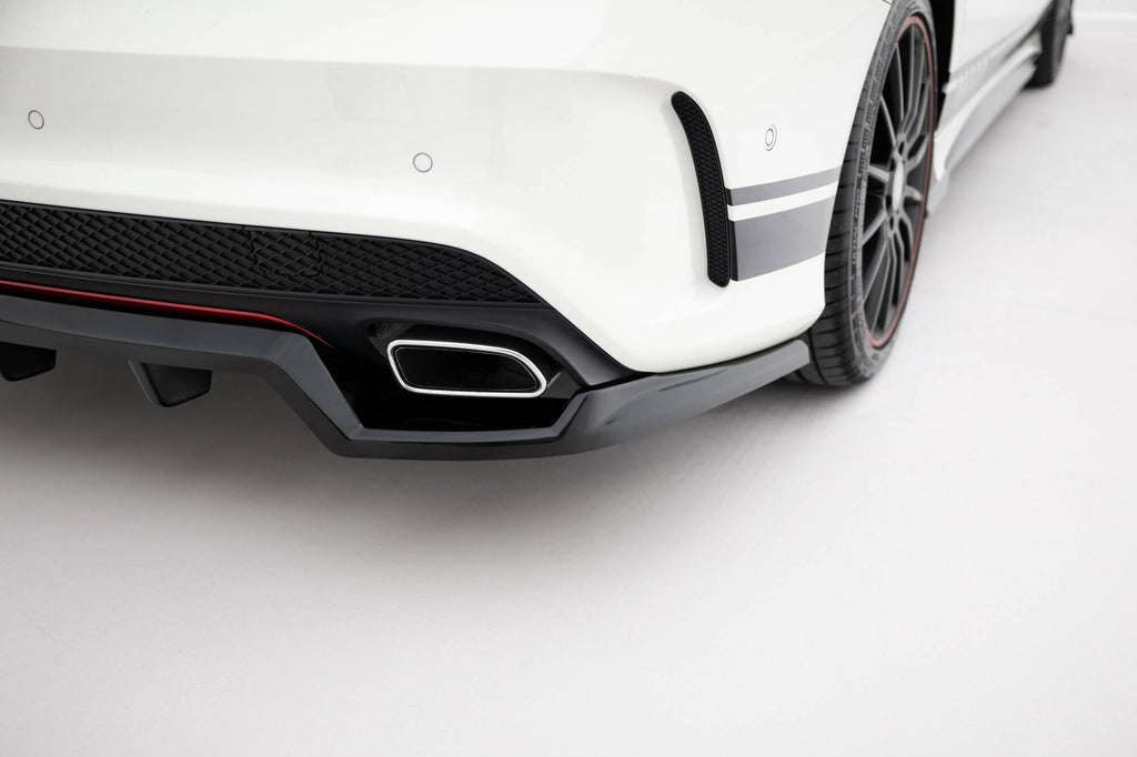 Splitter trasero Mercedes-Benz CLA AMG-Line C117 (con barras verticales)