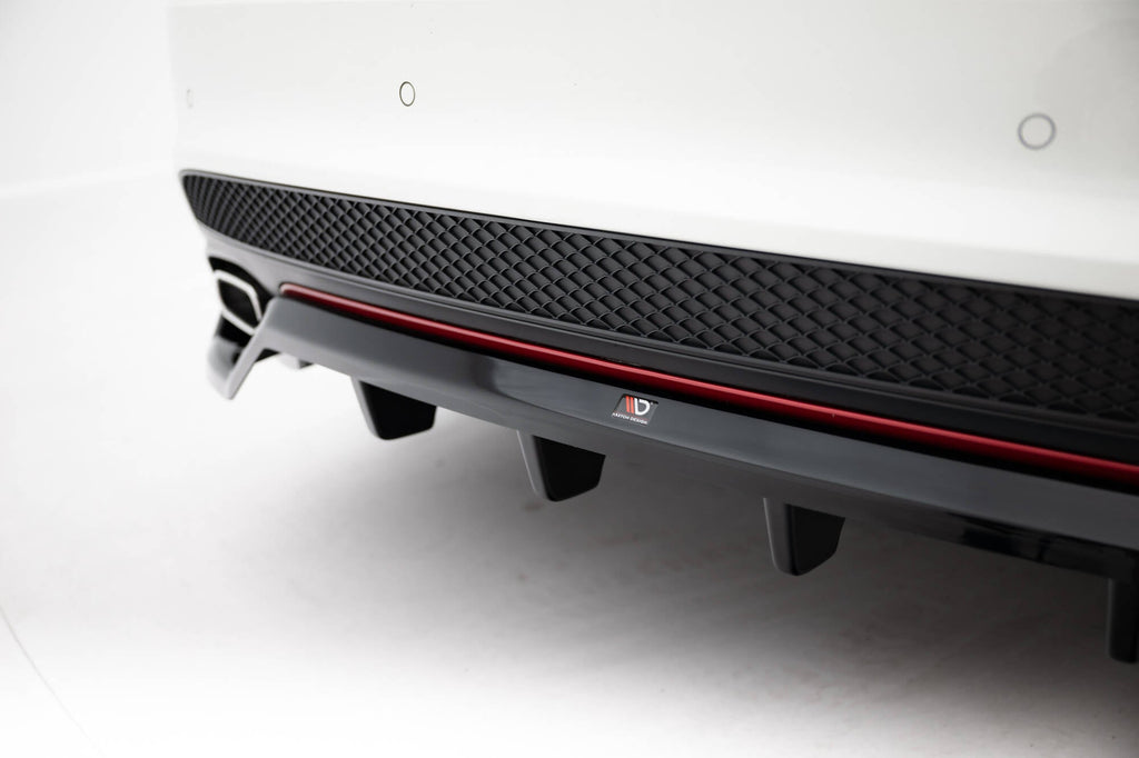Splitter trasero Mercedes-Benz CLA AMG-Line C117 (con barras verticales)