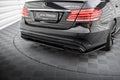 Splitter trasero Mercedes-Benz Clase E63 AMG Berlina W212 Facelift (con barras verticales)