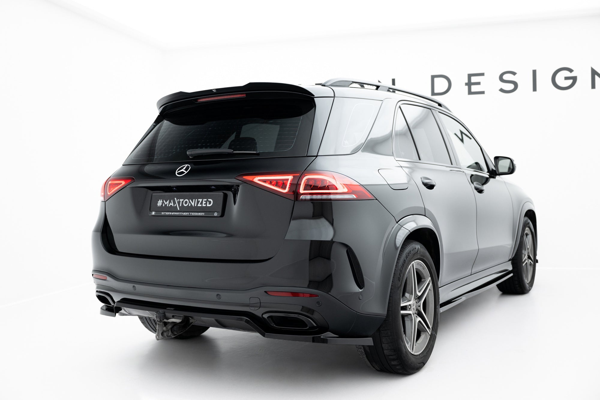 Splitter trasero Mercedes-Benz GLE SUV AMG-Line W167 Facelift (con barras verticales)