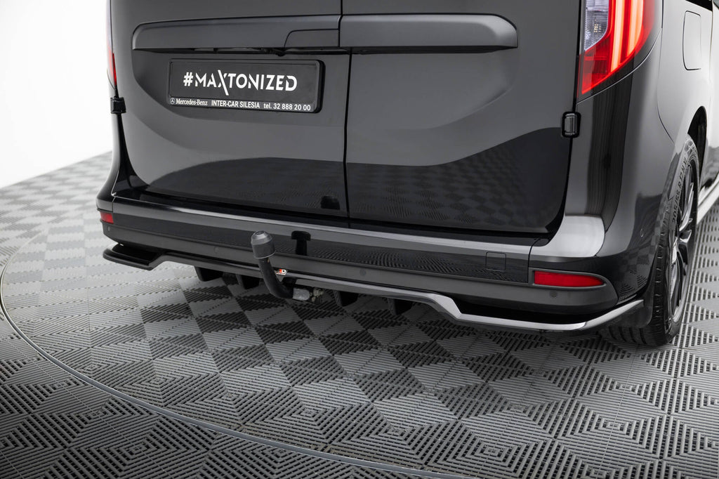 Splitter trasero Mercedes-Benz Clase T W420 (con barras verticales)