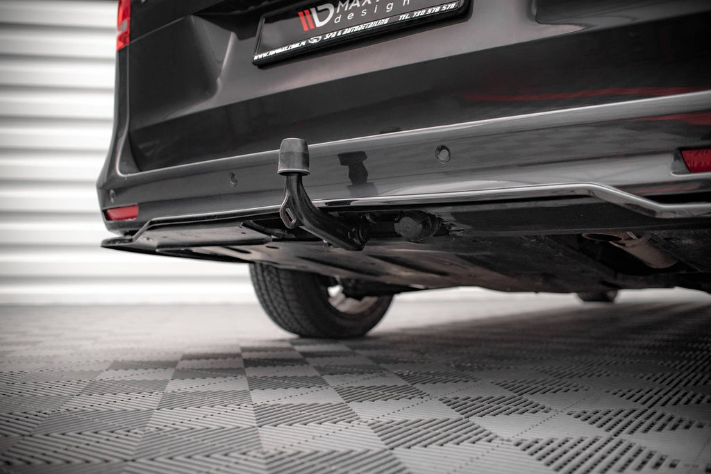 Splitter trasero Mercedes-Benz V-Class AMG-Line W447 Facelift (con barras verticales)