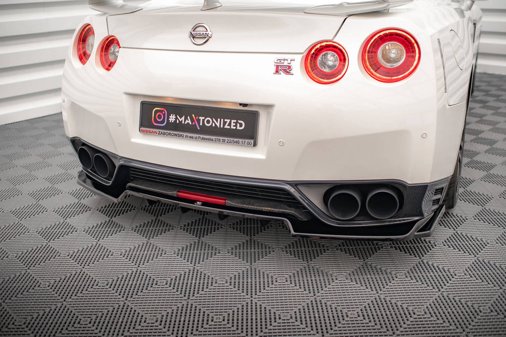 Splitter trasero Nissan GT-R R35 Facelift (con barras verticales)