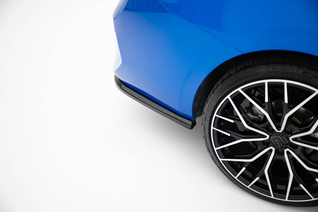 Rear diffuser Opel Astra Sports Tourer L (Mk6) with vertical bars