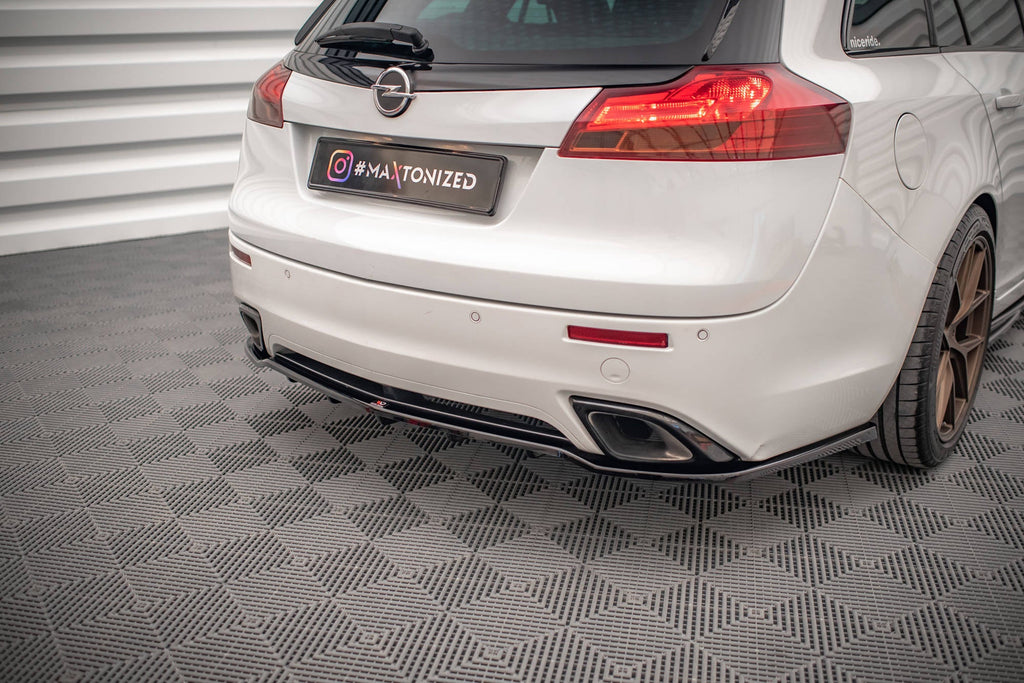 Splitter trasero Opel Insignia OPC Mk1 (con barras verticales)