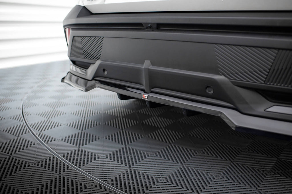 Splitter trasero Peugeot 408 Mk1 (con barras verticales)