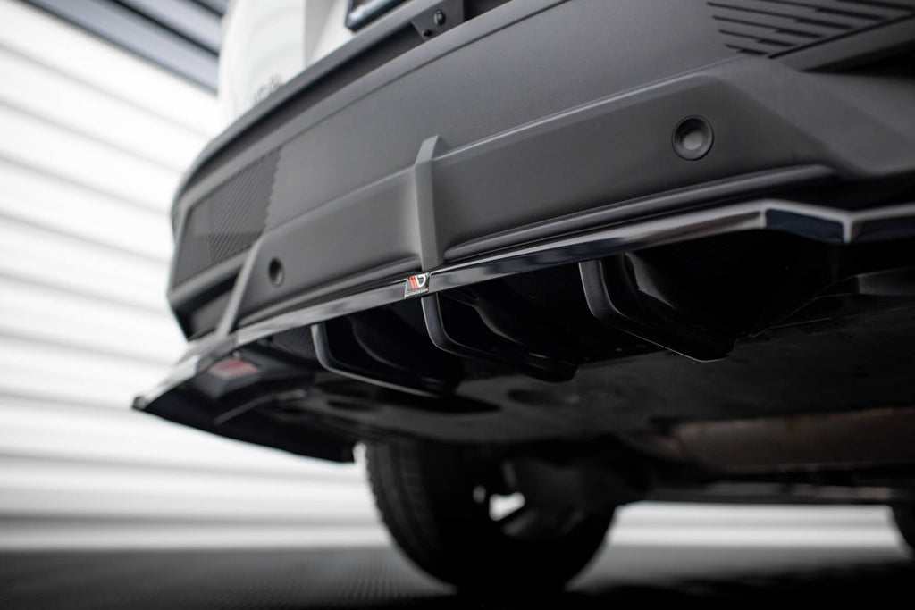 Splitter trasero Peugeot 408 Mk1 (con barras verticales)
