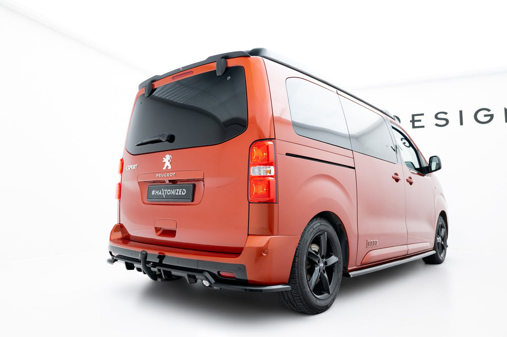 Splitter trasero Peugeot Expert Mk3 (con barras verticales)
