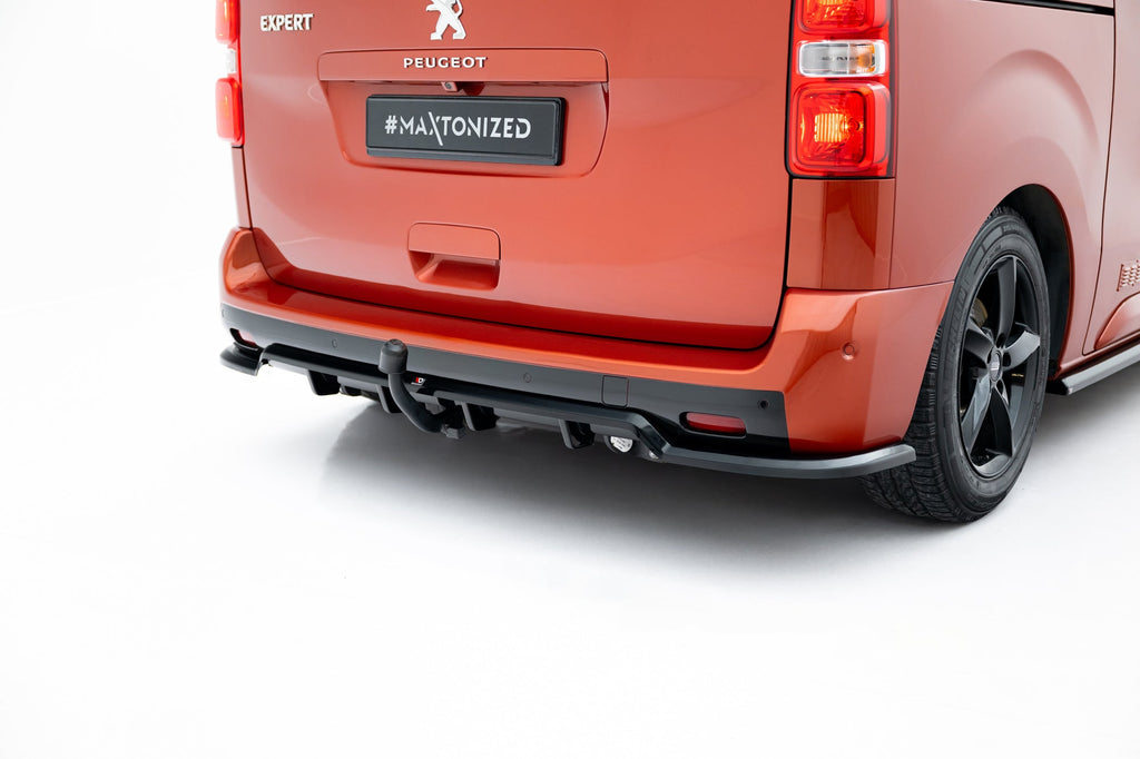 Splitter trasero Peugeot Expert Mk3 (con barras verticales)