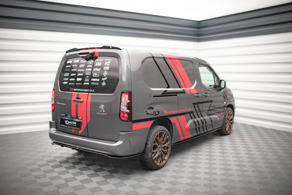 Splitter trasero Peugeot Partner Long Mk3 (con barras verticales)