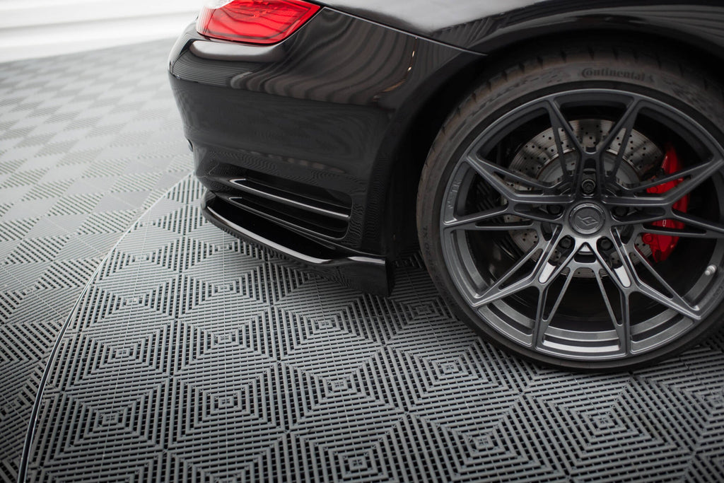 Porsche 911 Turbo 997 Rear Diffuser (with vertical fins)