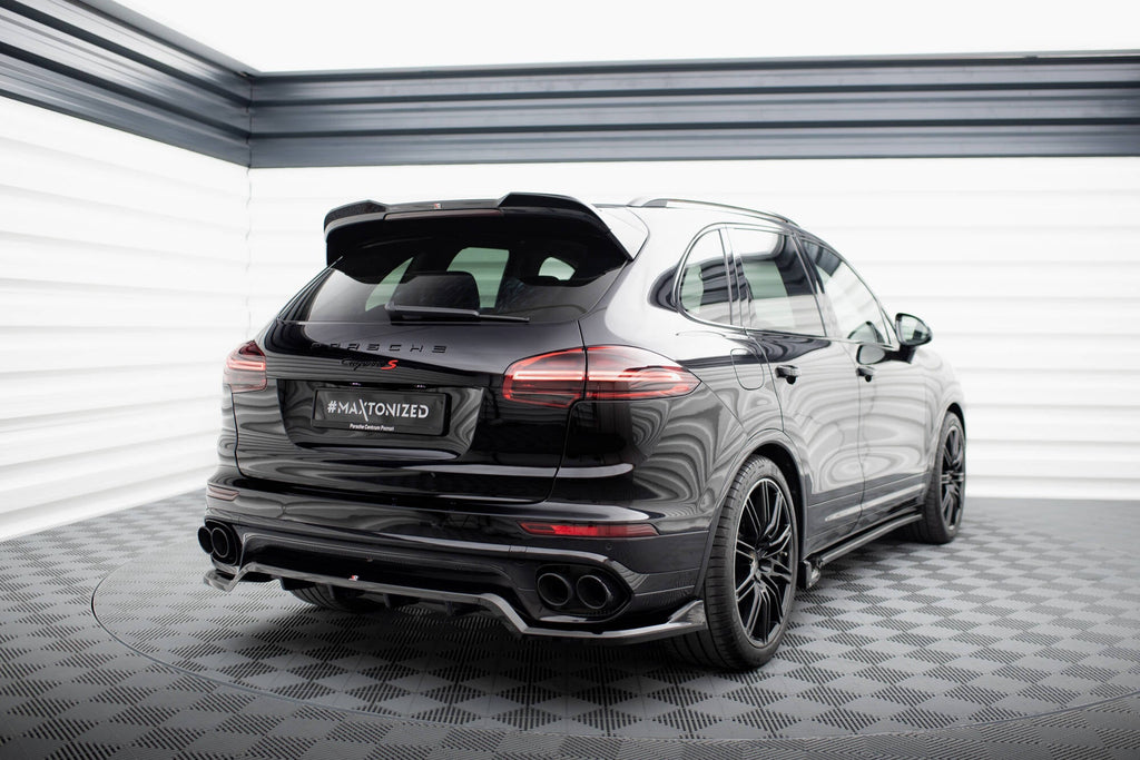 Splitter trasero Porsche Cayenne Mk2 Facelift (con barras verticales)