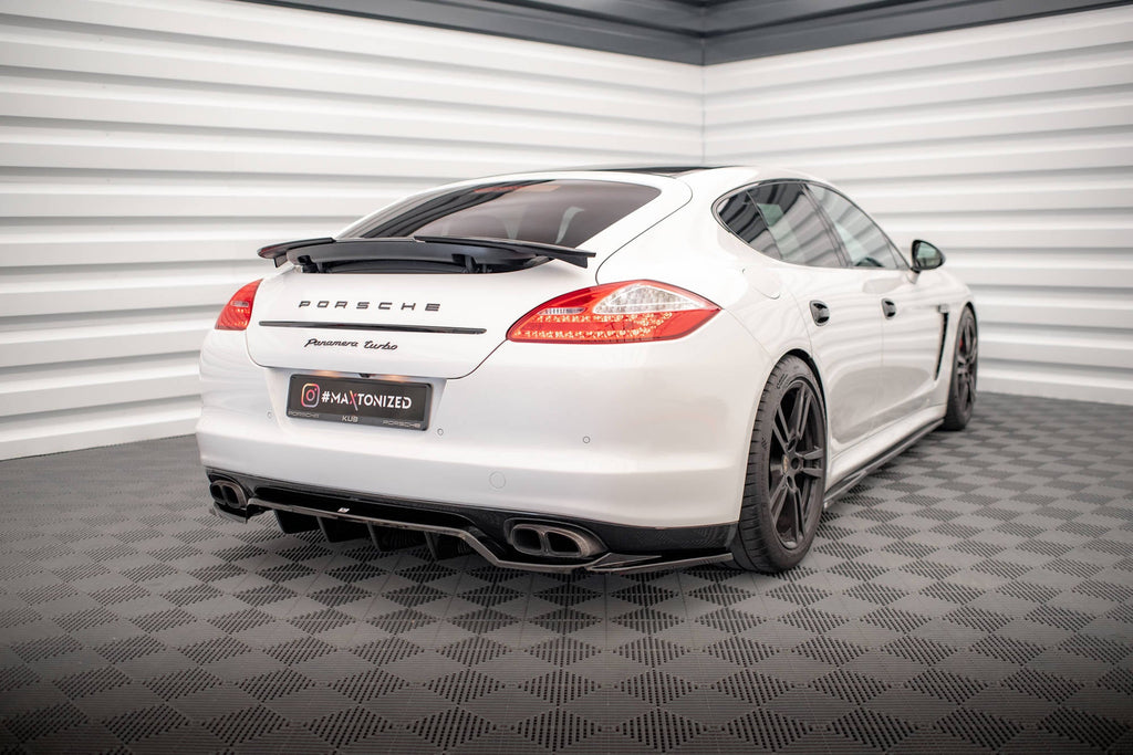 Splitter trasero Porsche Panamera Turbo 970 (con barras verticales)