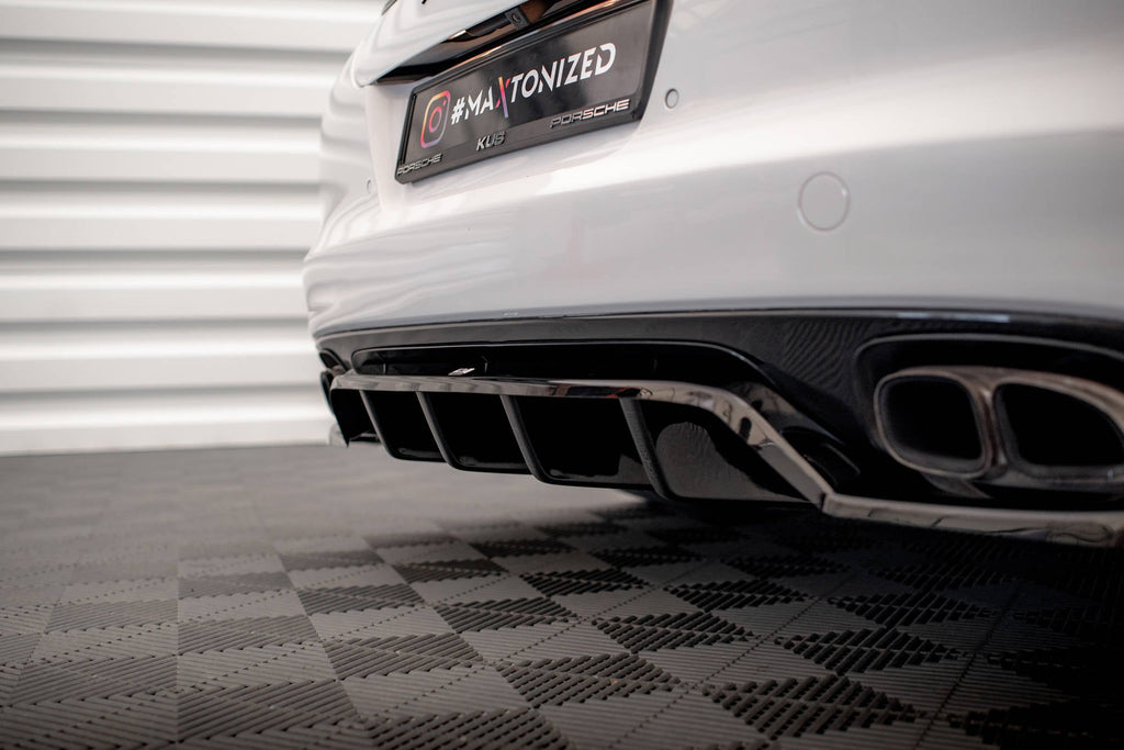 Splitter trasero Porsche Panamera Turbo 970 (con barras verticales)