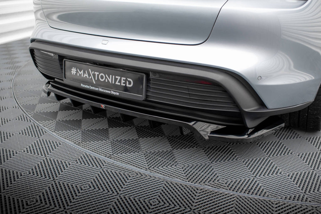 Rear Splitter Porsche Taycan, Taycan 4, Taycan 4S, Taycan GTS Mk1 (with vertical bars)