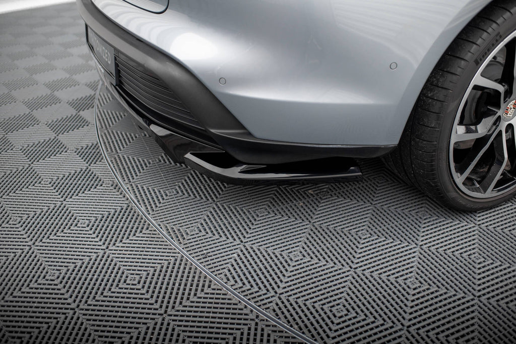Rear Splitter Porsche Taycan, Taycan 4, Taycan 4S, Taycan GTS Mk1 (with vertical bars)