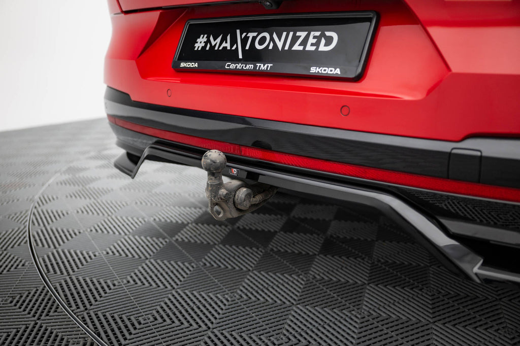 Splitter trasero Skoda Enyaq Coupé Iv RS (con barras verticales)