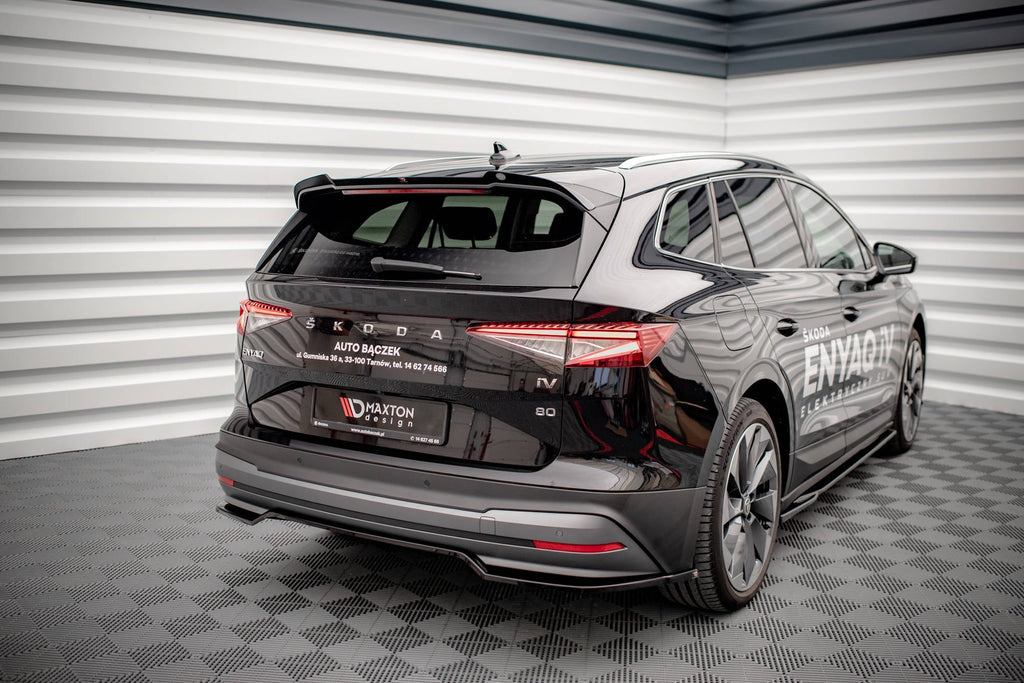 Splitter trasero Skoda Enyaq Iv (con barras verticales)