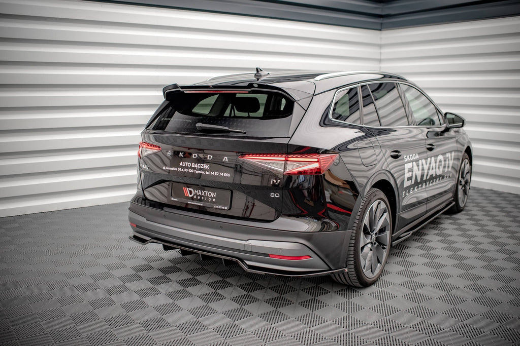 Splitter trasero Skoda Enyaq Iv (con barras verticales)
