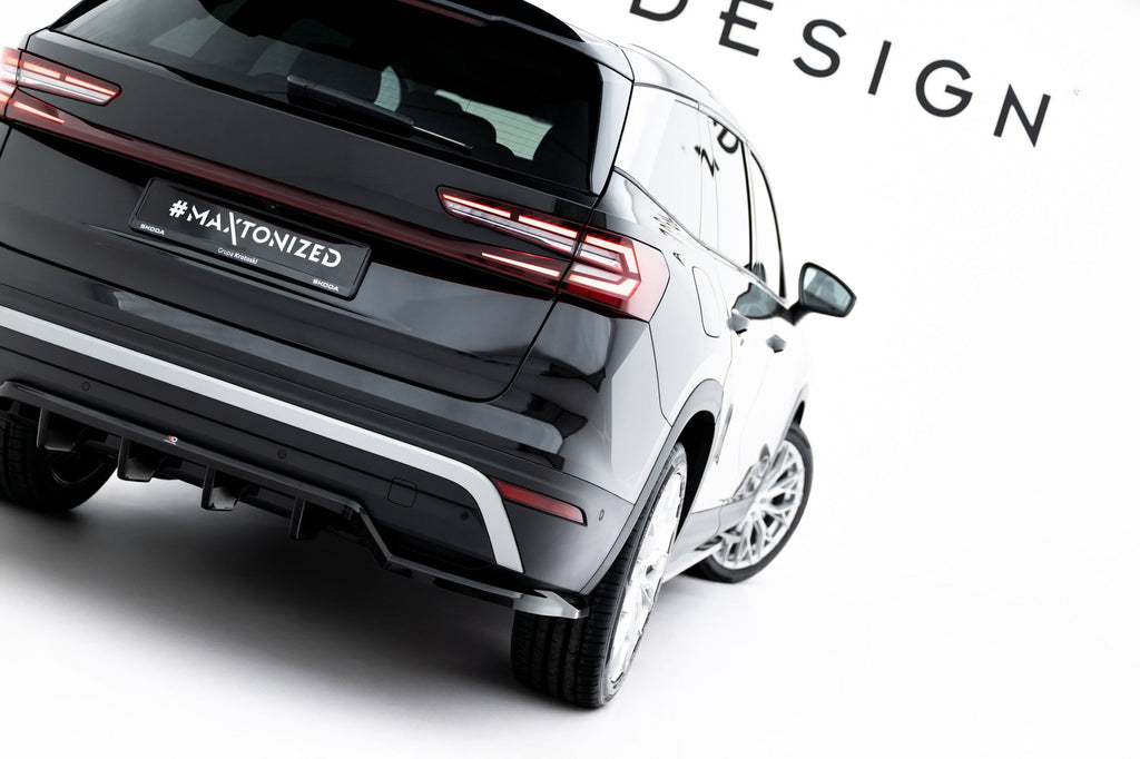 Splitter trasero Skoda Kodiaq Mk2 (con barras verticales)