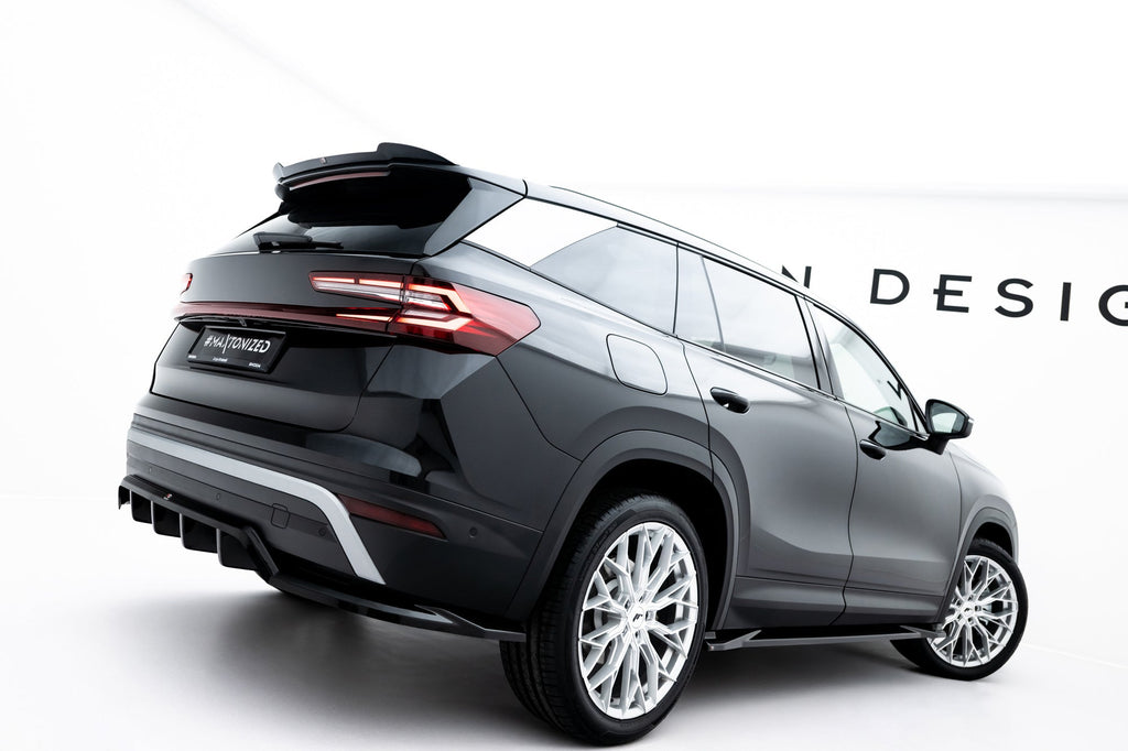 Splitter trasero Skoda Kodiaq Mk2 (con barras verticales)