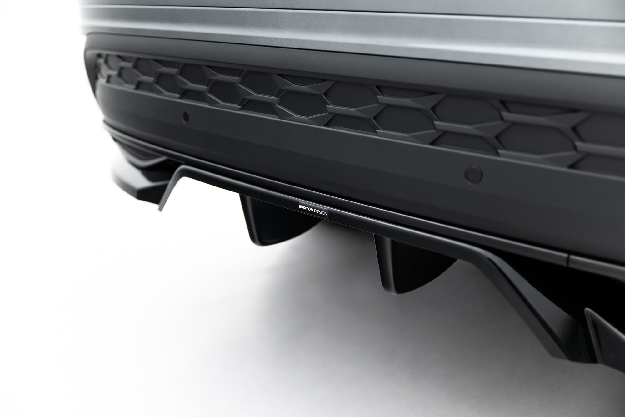 Splitter trasero Skoda Kodiaq Sportline Mk2 (con barras verticales)
