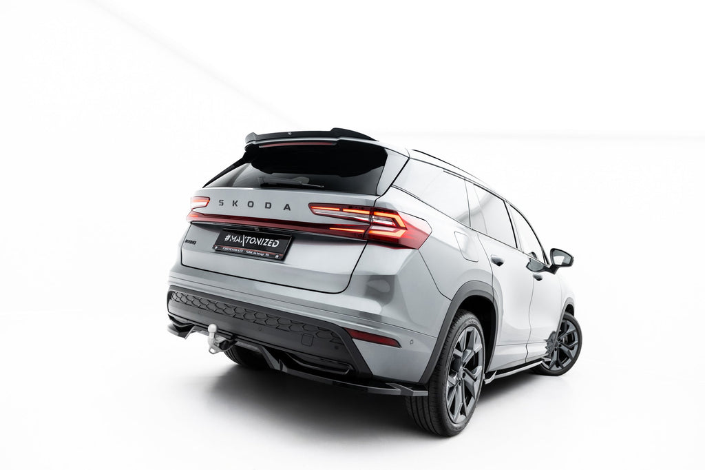 Skoda Kodiaq Sportline Mk2 Rear Splitter (with vertical strakes)