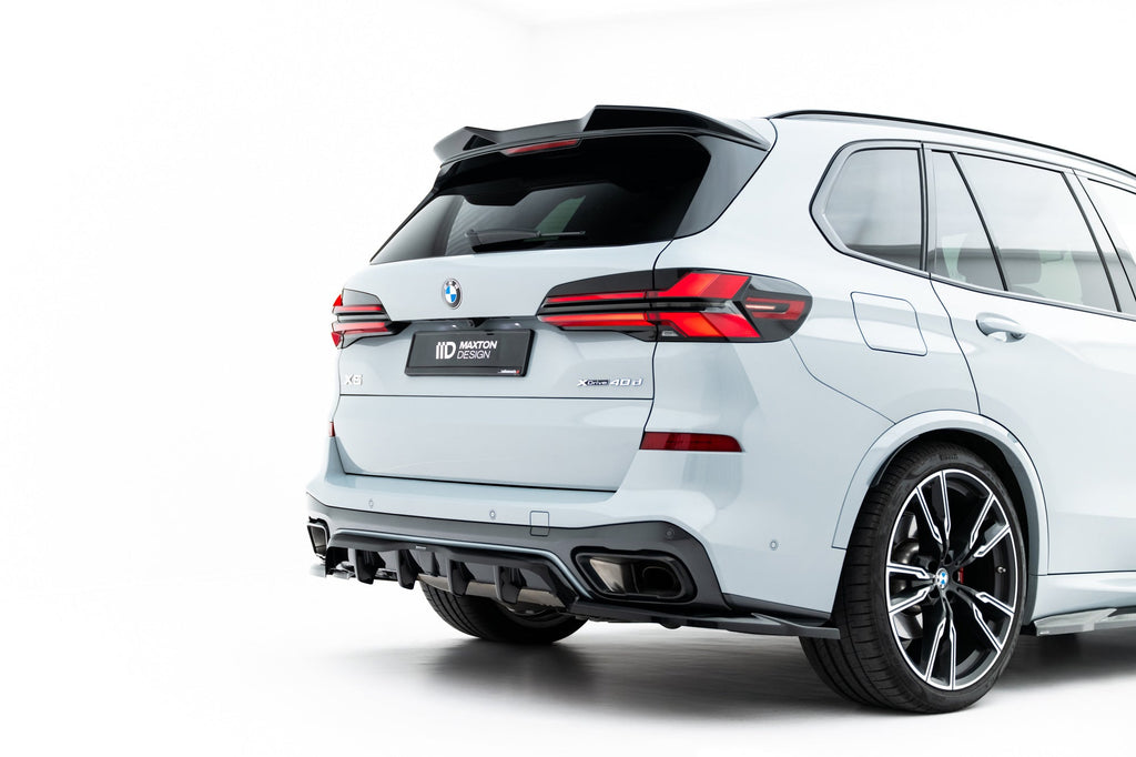 Splitter trasero V.1 BMW X5 M-Pack G05 Facelift (con barras verticales)
