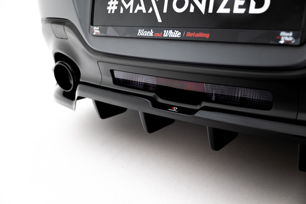 Splitter trasero Difusor V1 Flaps Toyota GR86 Mk1 (con barras verticales)